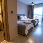 Neva Alacati 4*