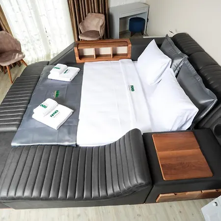 Neva Alacati Hotel