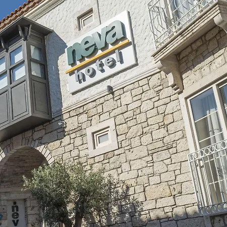 Hotel Neva Alacati 4*