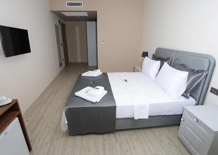 Hotel Neva Alacati 4*