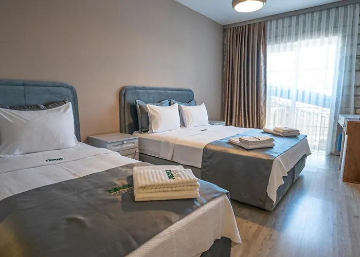 Neva Alacati Hotel Ciftlikkoyu
