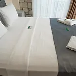 Neva Alacati Otel Alaçatı