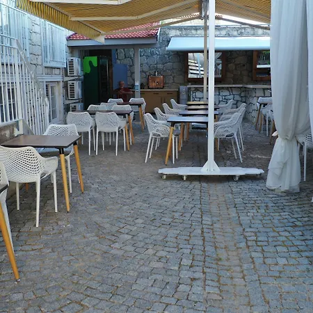 Neva Alacati Hotel 4*