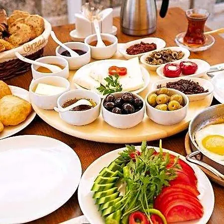 Neva Hotel 4*