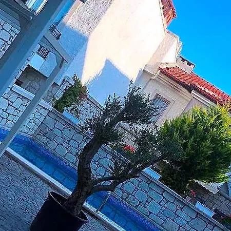 Hotel Neva Alaçatı