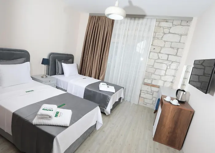 Otel Neva Alacati Ciftlikkoyu