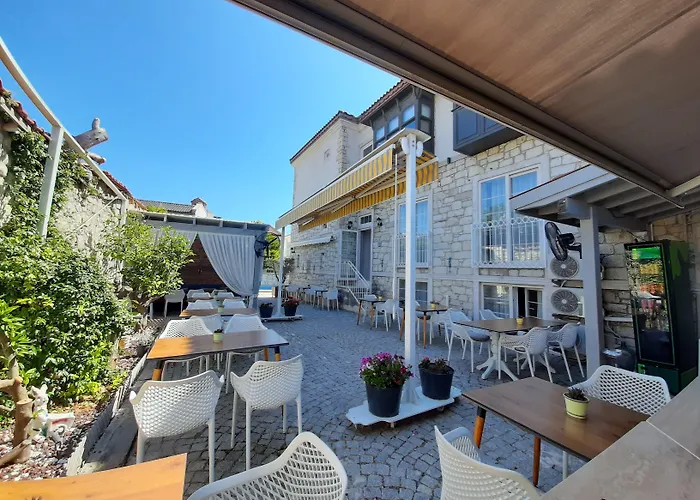 Neva Alacati 4* Ciftlikkoyu