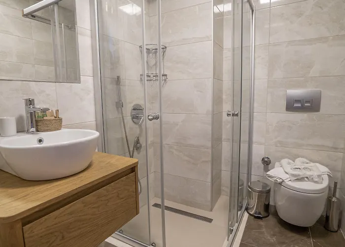 Szálloda Neva Alacati 4*